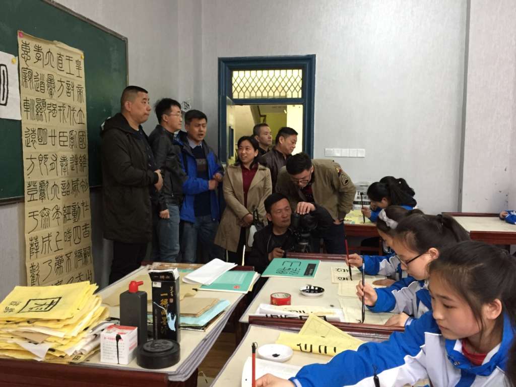 C:\Users\lenovo\Desktop\IMG_0806选.JPG