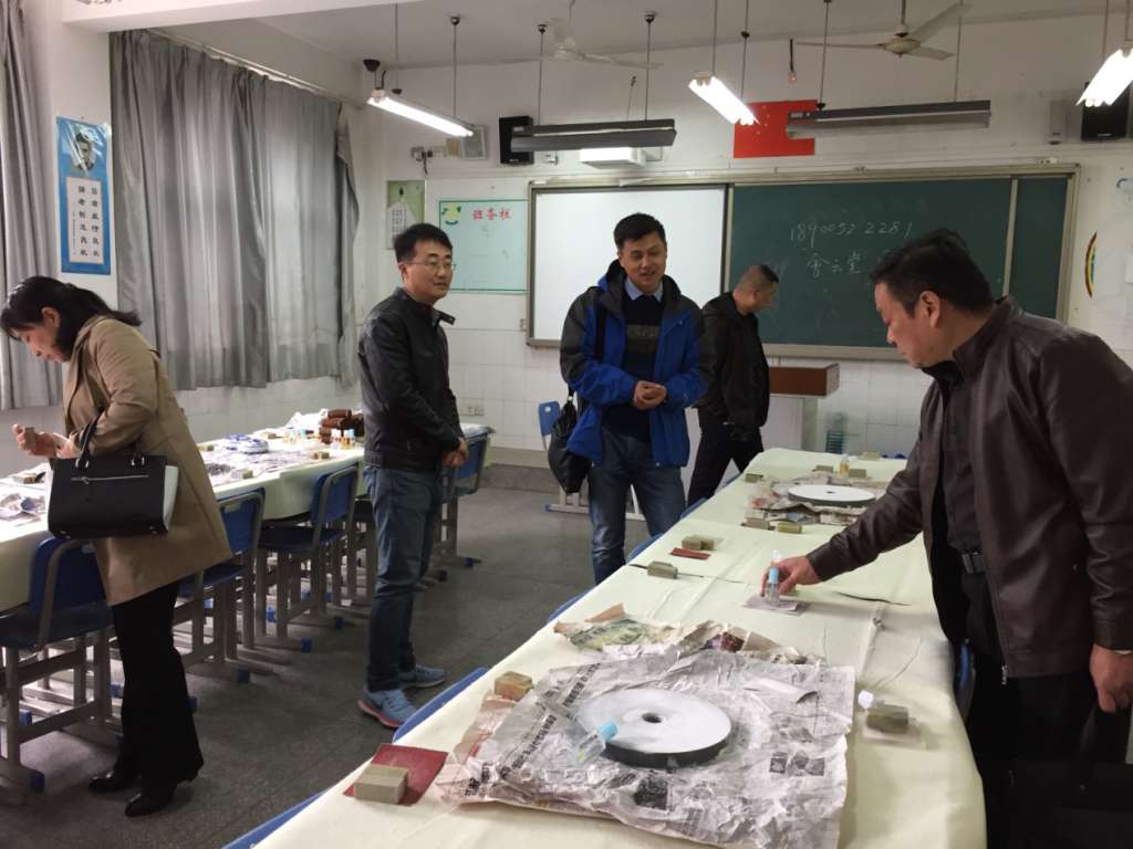 C:\Users\lenovo\Desktop\IMG_0813选.JPG
